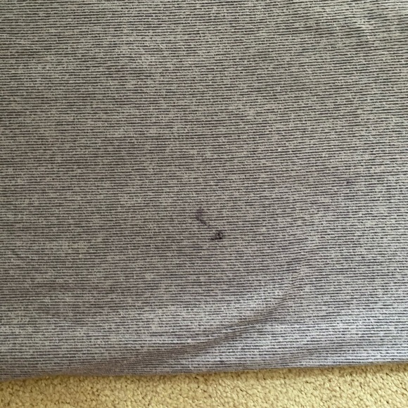 Lululemon- Vinyasa Scarf (infinity scarf) - Picture 6 of 7